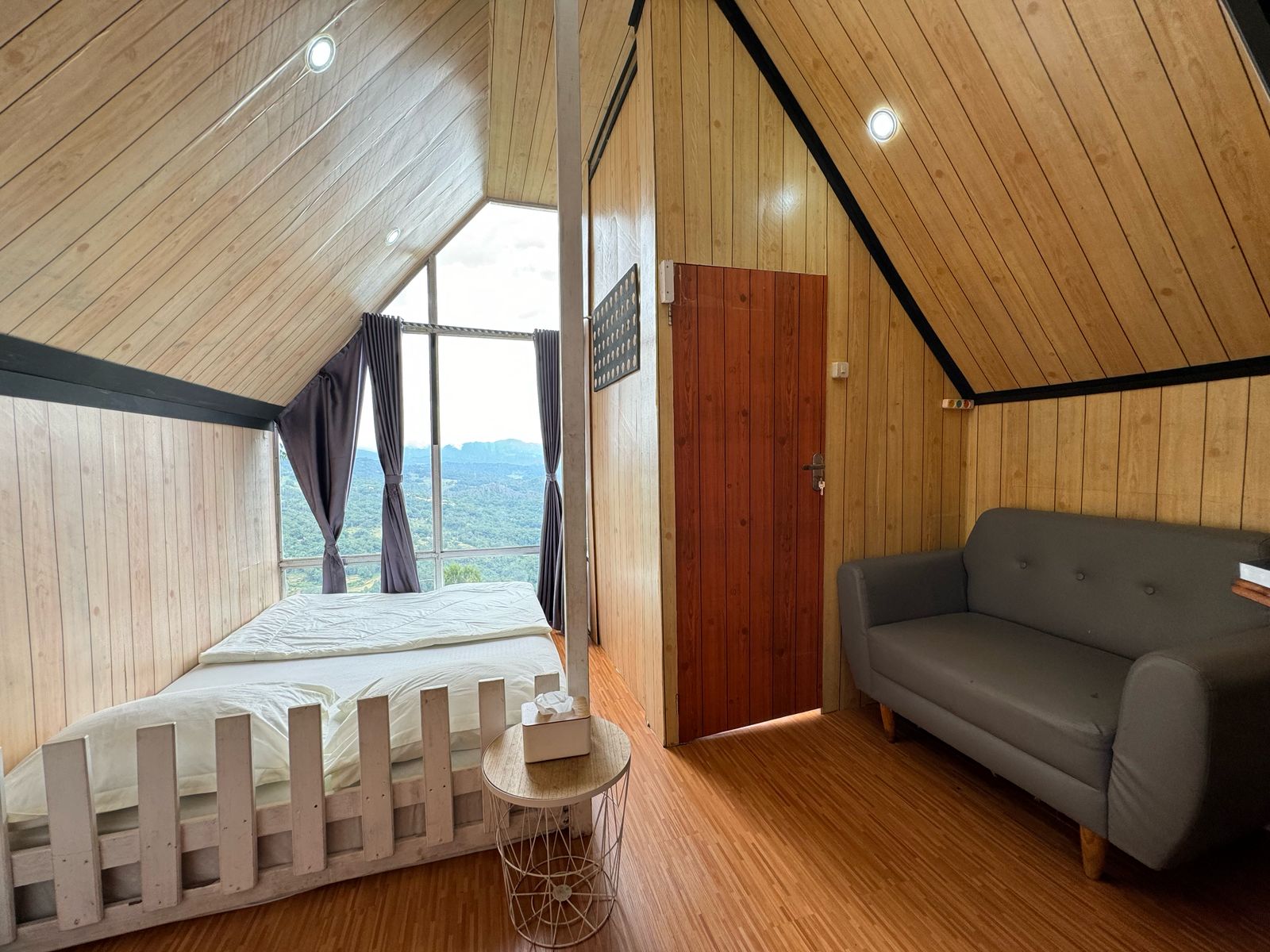 Room 7